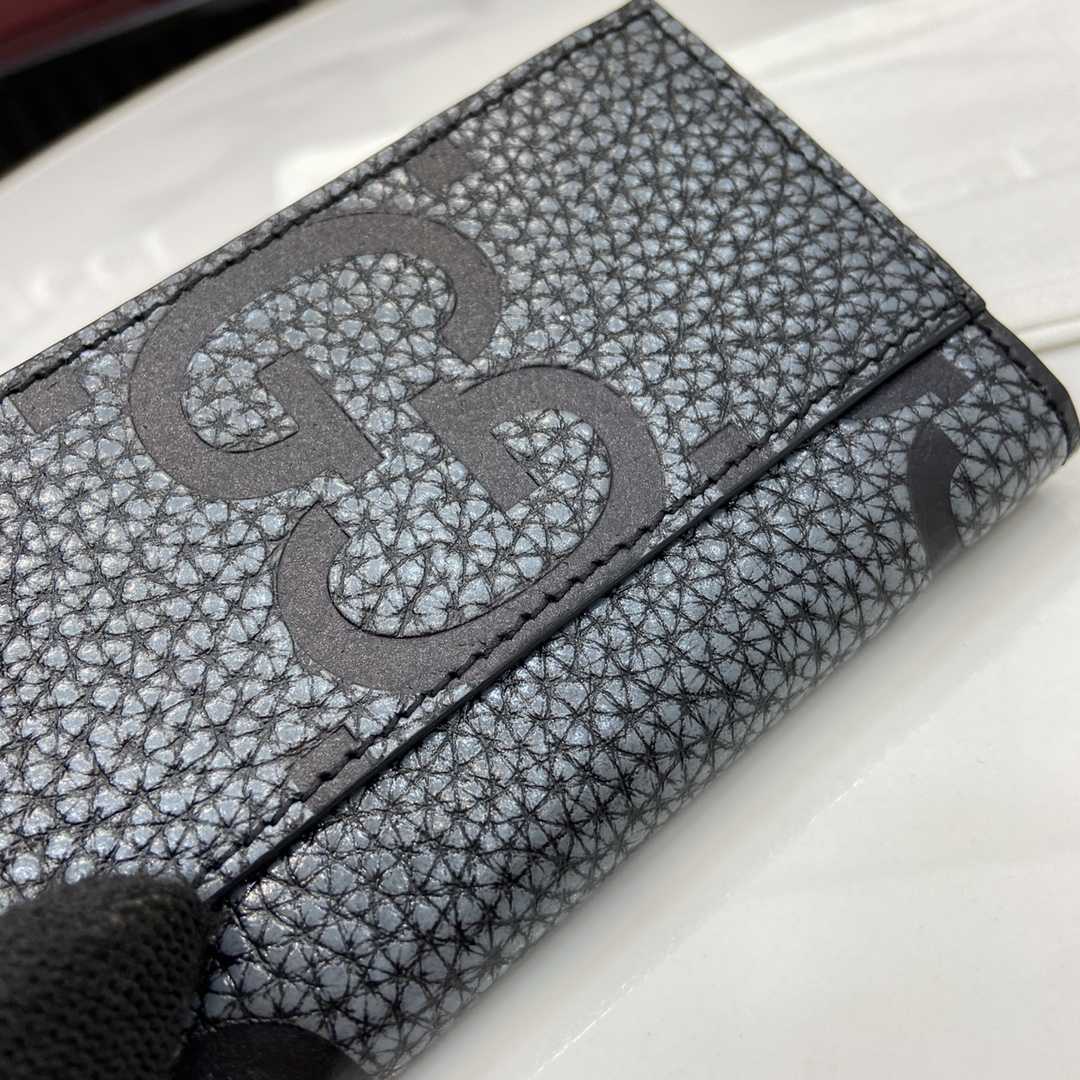 Gucci Maxi GG Card Case - DopestKickz