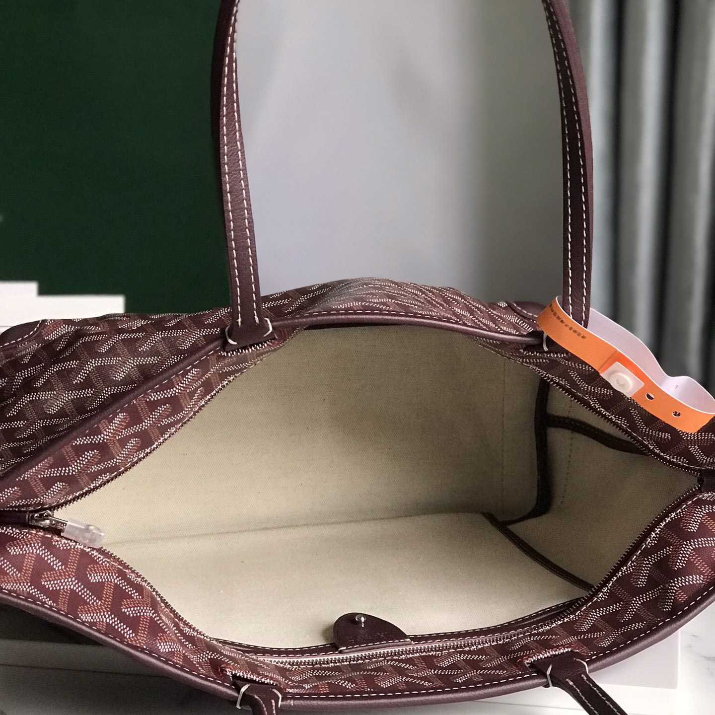 Goyard Saint Louis PM Bag - DopestKickz