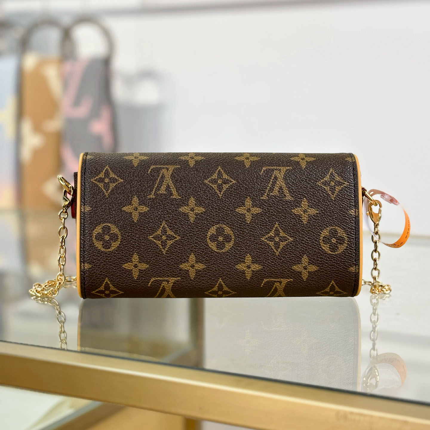  Louis Vuitton Pochette Camille   M13566 - DopestKickz
