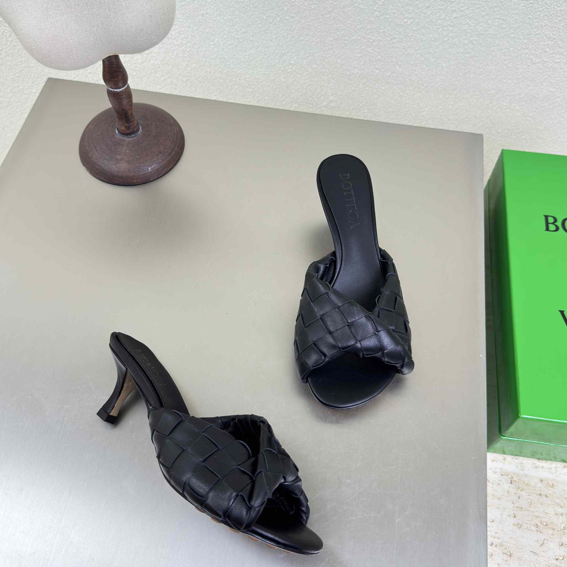 Bottega Veneta Blink Mule - DopestKickz