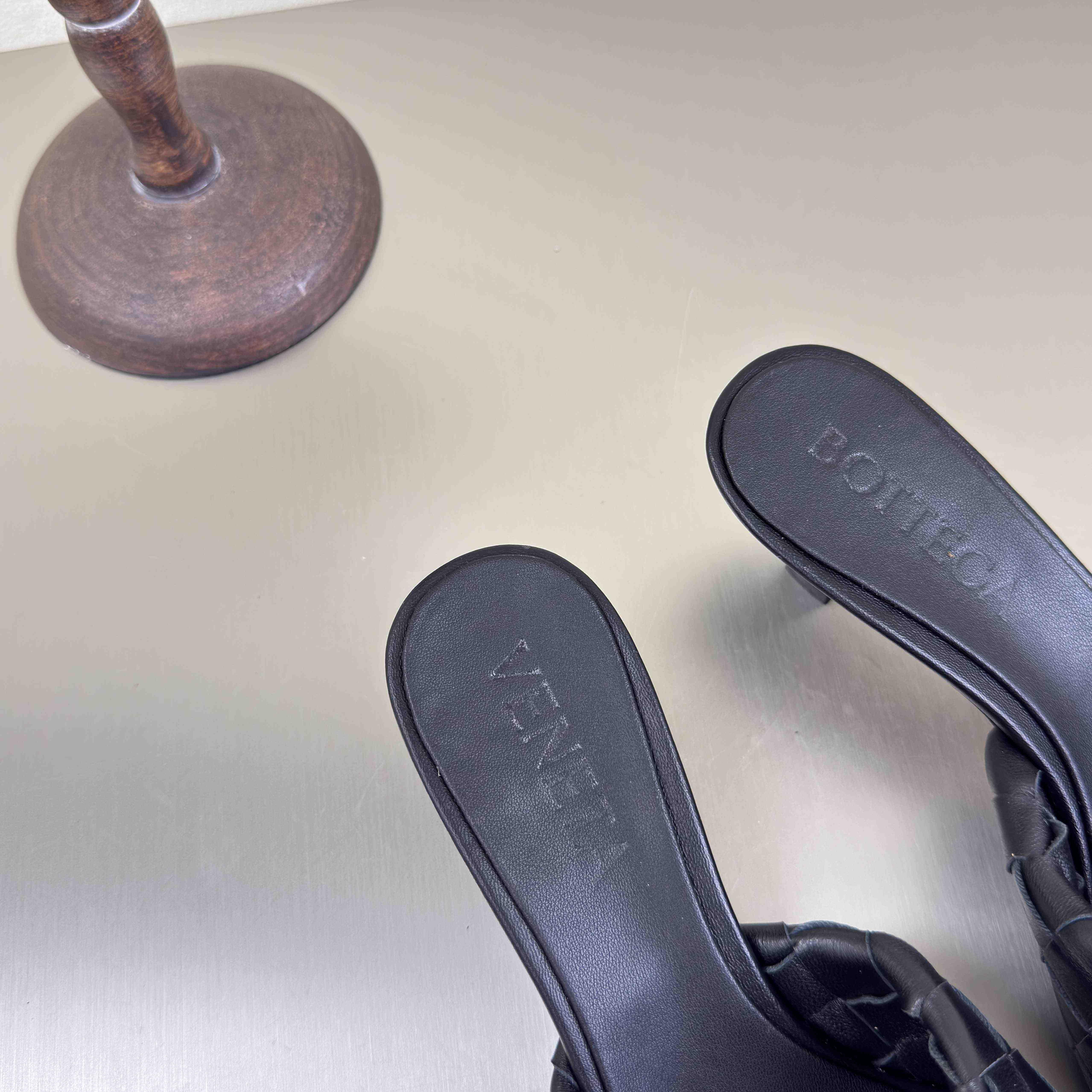 Bottega Veneta Blink Mule - DopestKickz