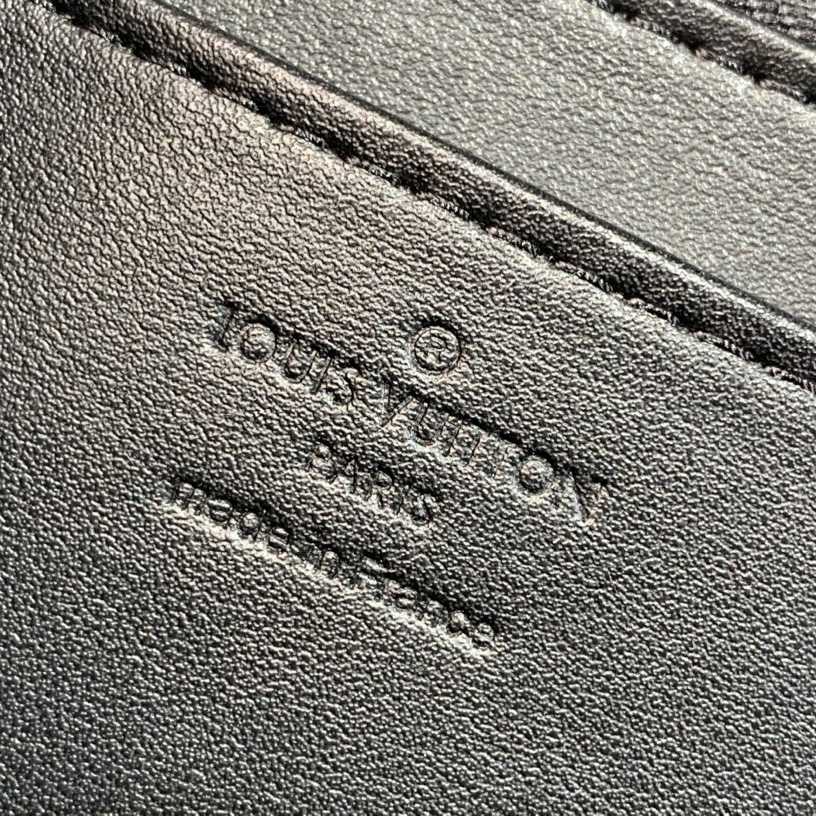 Louis Vuitton GO-14 MM  M25046 - DopestKickz