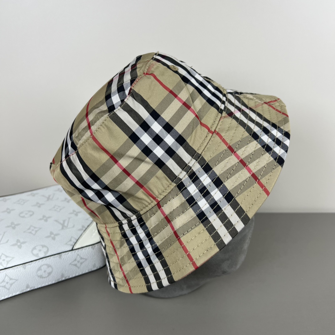 Burberry Check Bucket Hat - DopestKickz