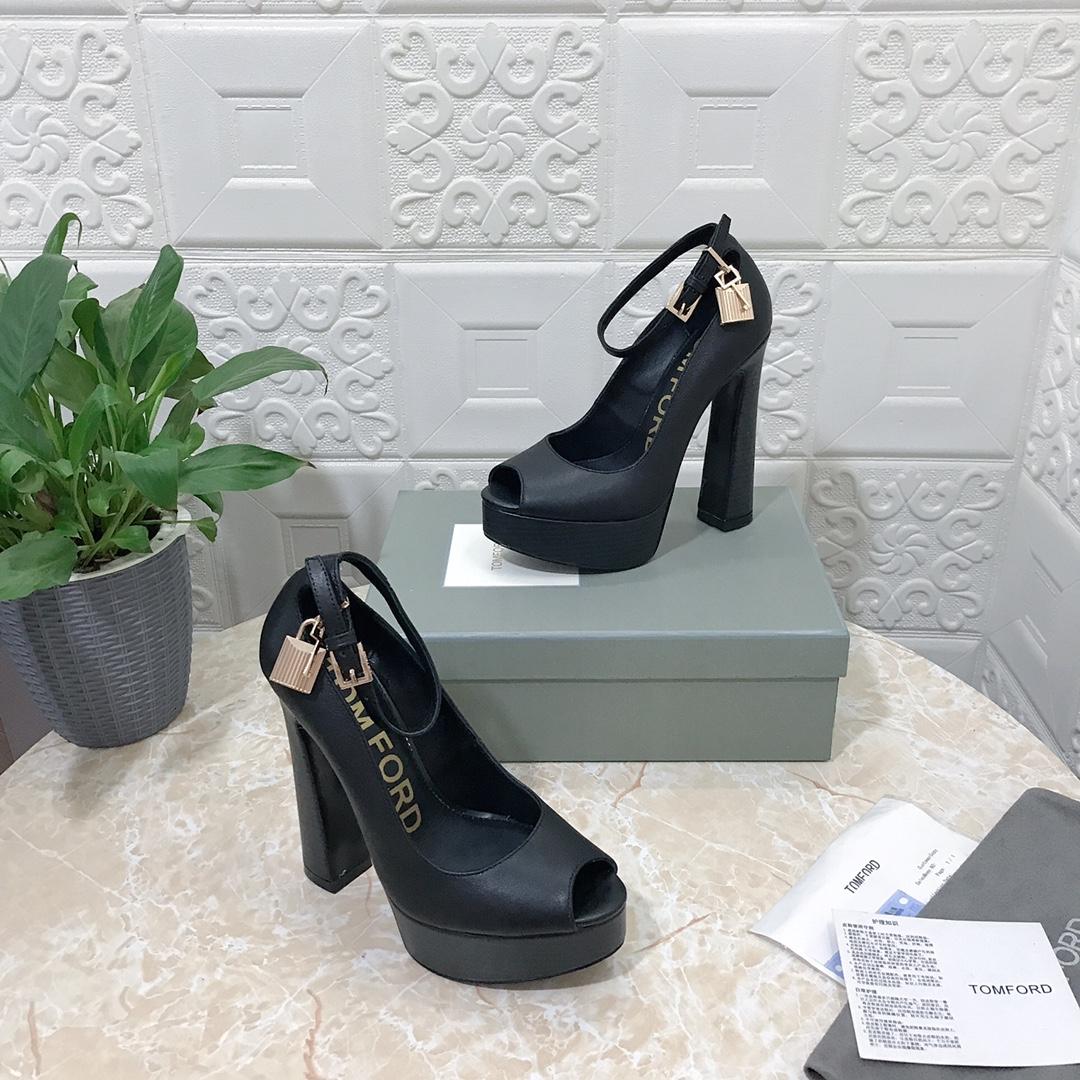 Tom Ford Padlock Peep Toe Platform Pump - DopestKickz