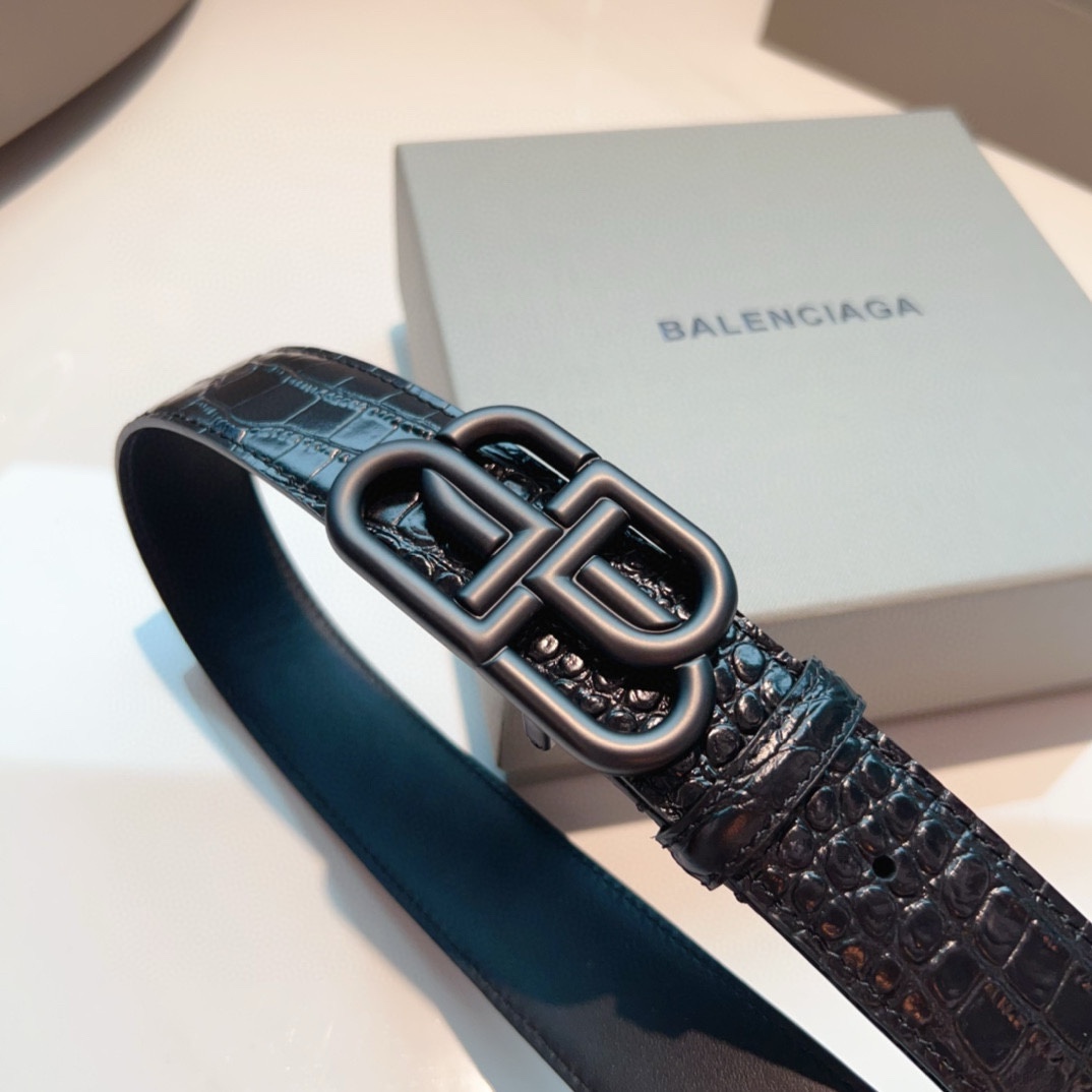 Balenciaga Leather Belt - DopestKickz