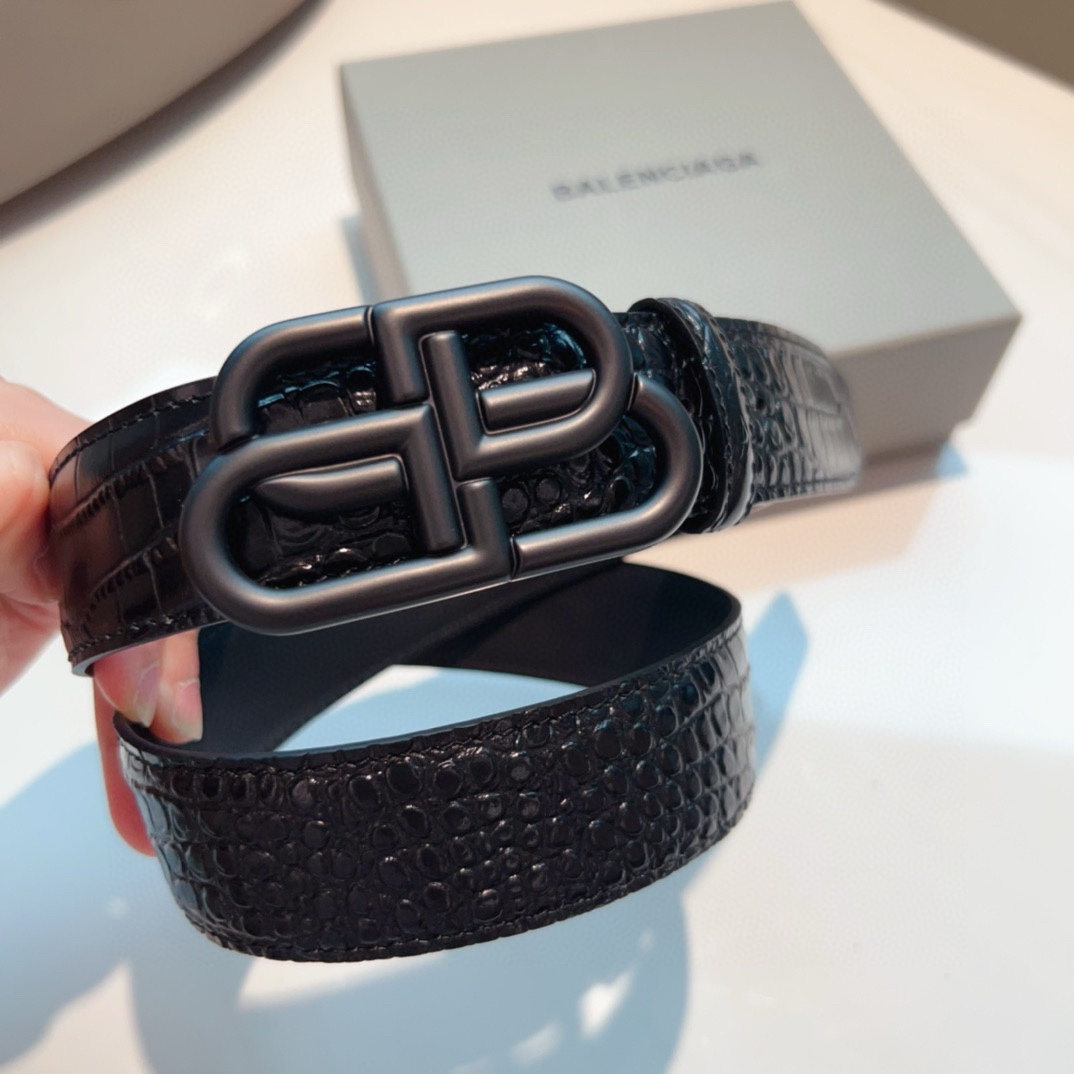 Balenciaga Leather Belt - DopestKickz