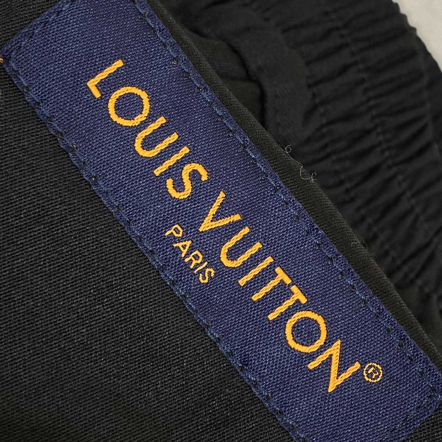 Louis Vuitton Drawstring Wool Pants  1AGJIW - DopestKickz