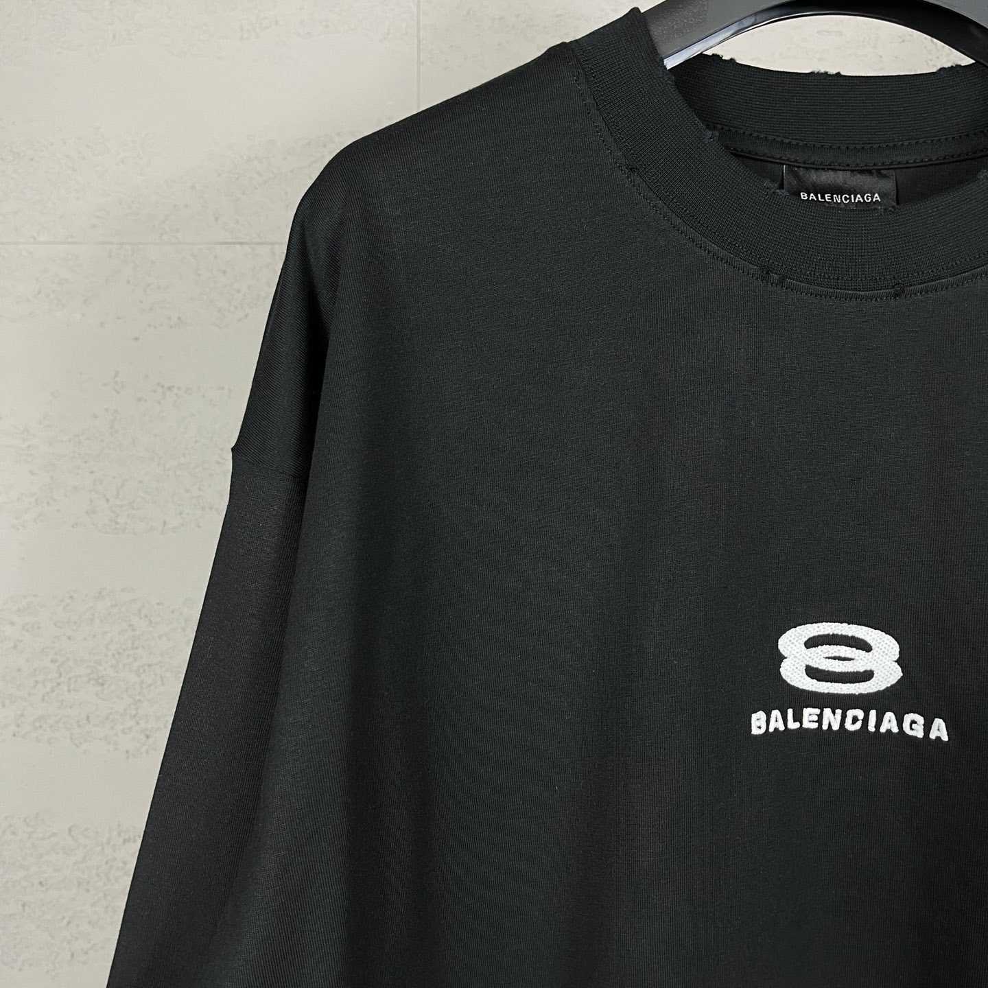 Balenciaga Unity Sports Icon Cropped T-Shirt - DopestKickz