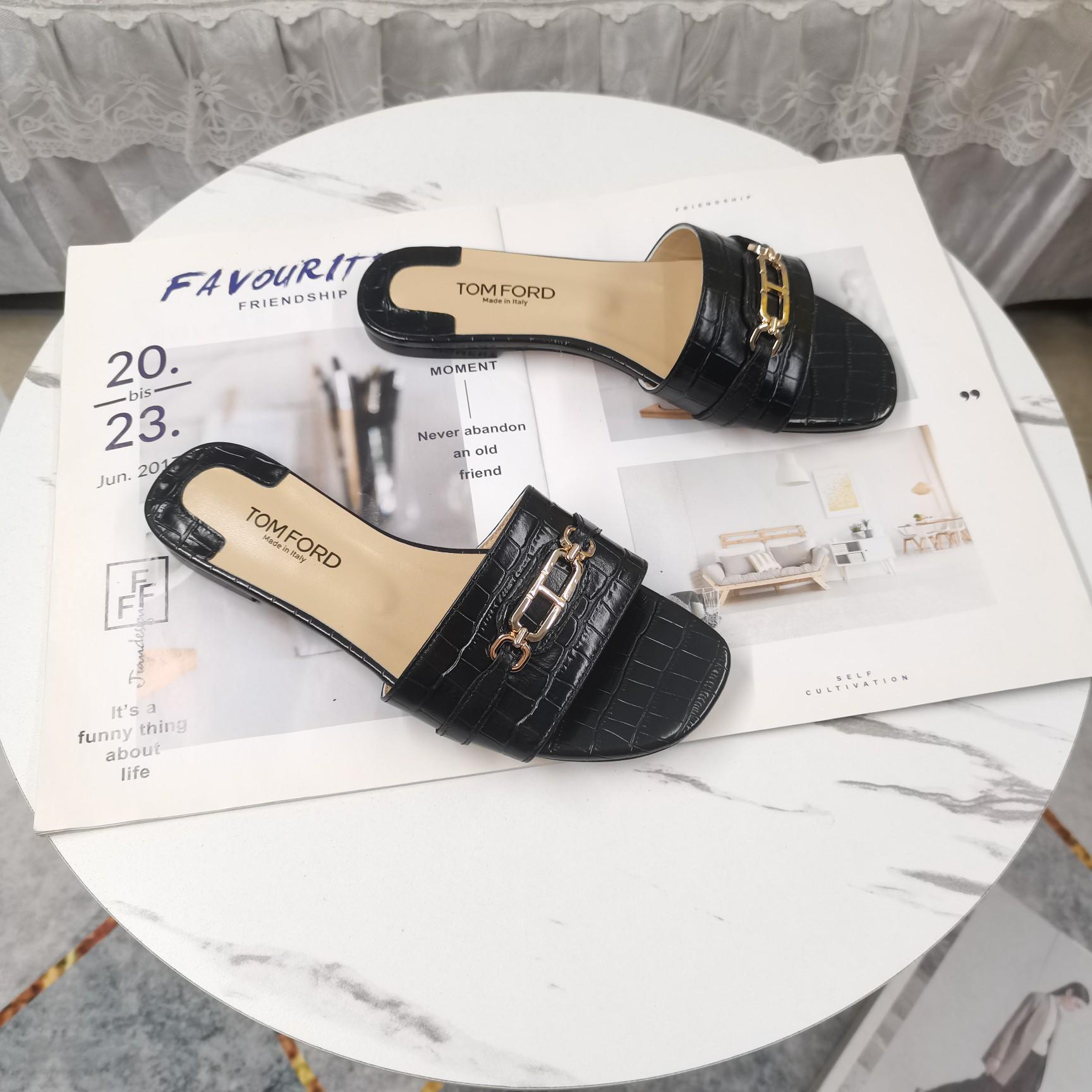 Tom Ford Whitney Slides - DopestKickz