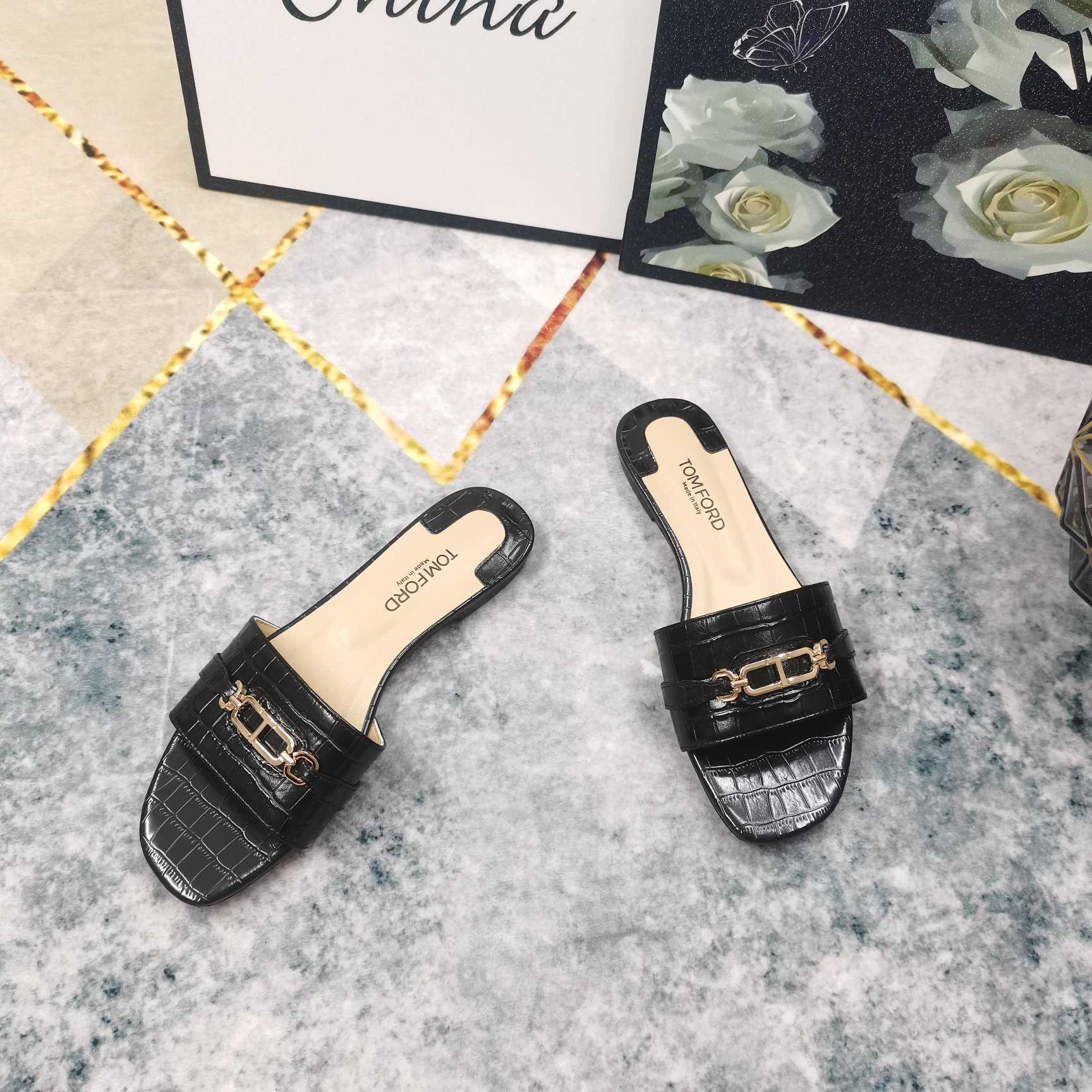 Tom Ford Whitney Slides - DopestKickz