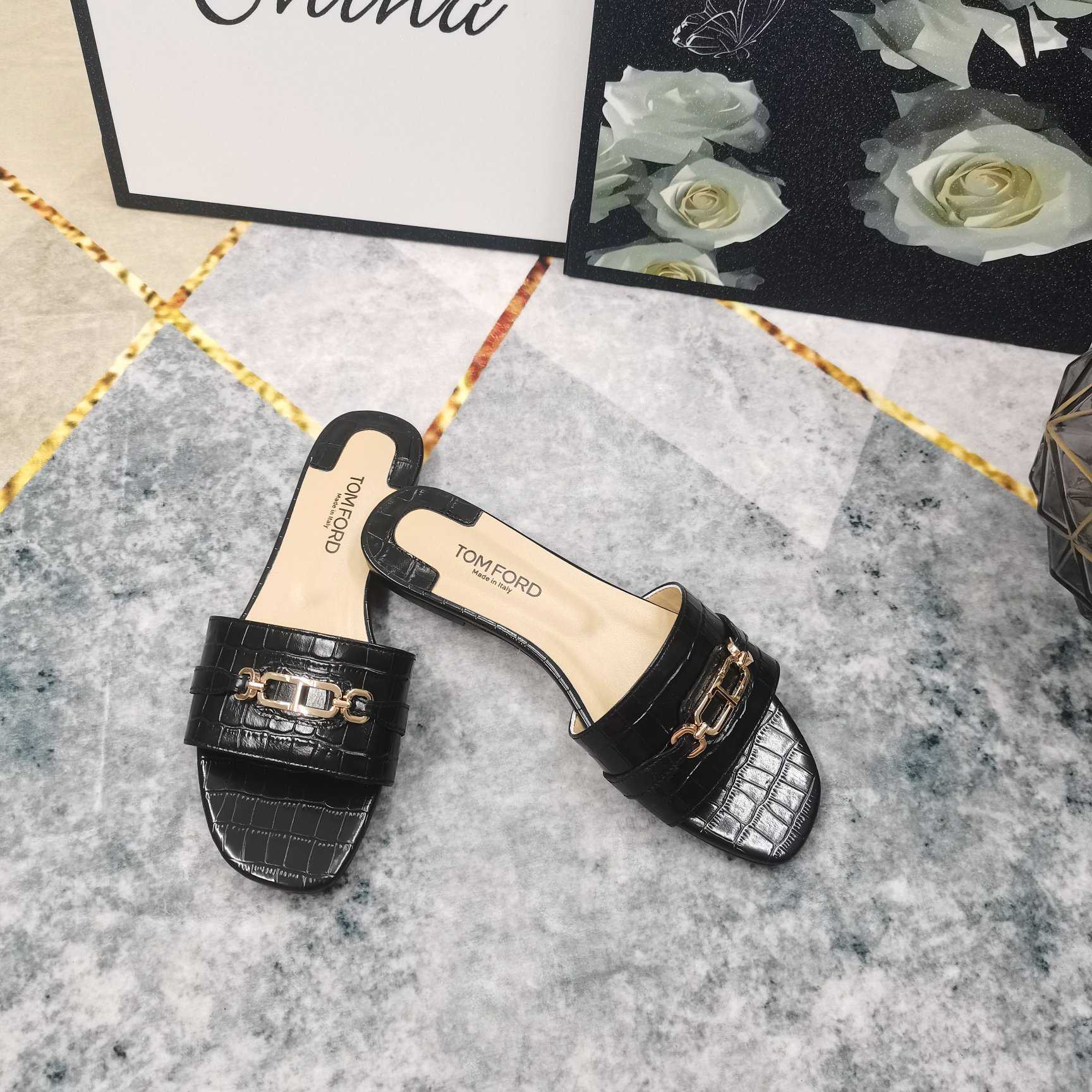 Tom Ford Whitney Slides - DopestKickz