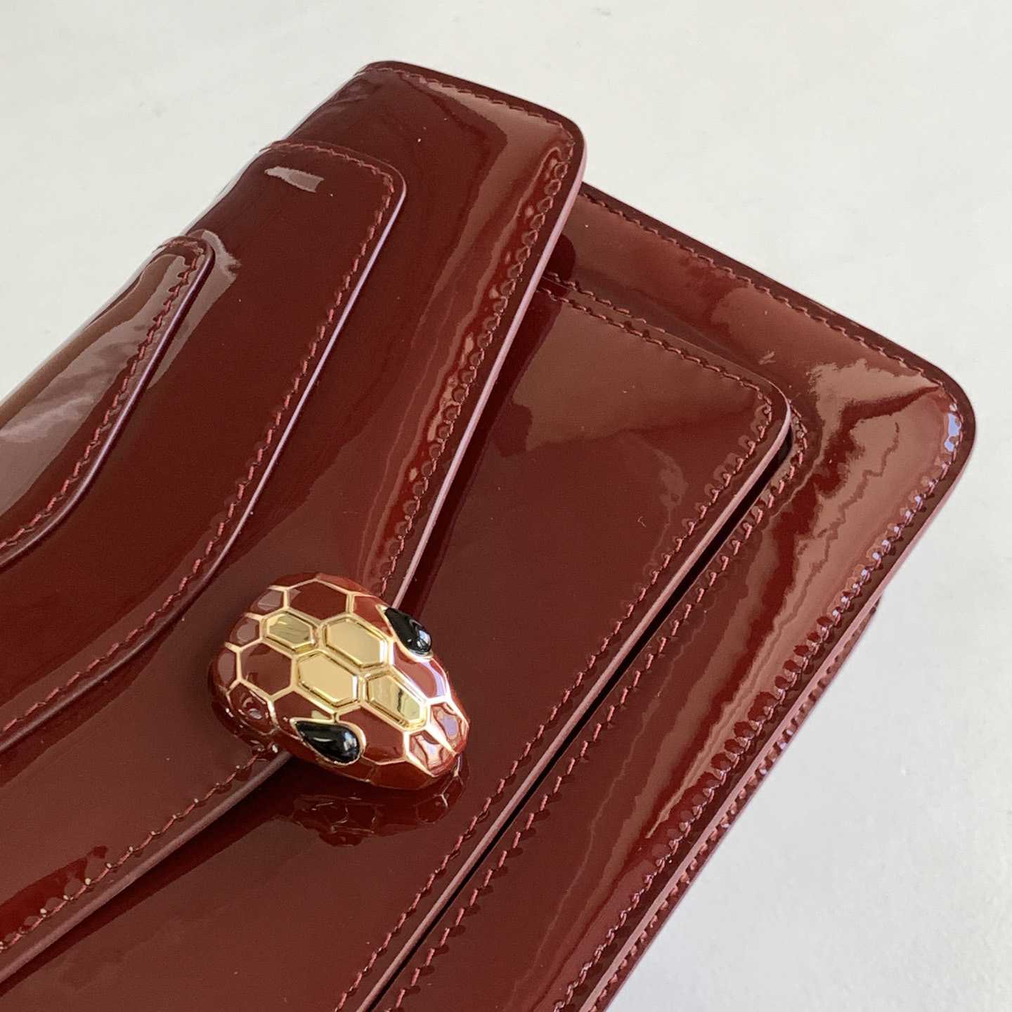 Bvlgari Serpenti Forever Shoulder Bag  22*15*4.5Cm - DopestKickz