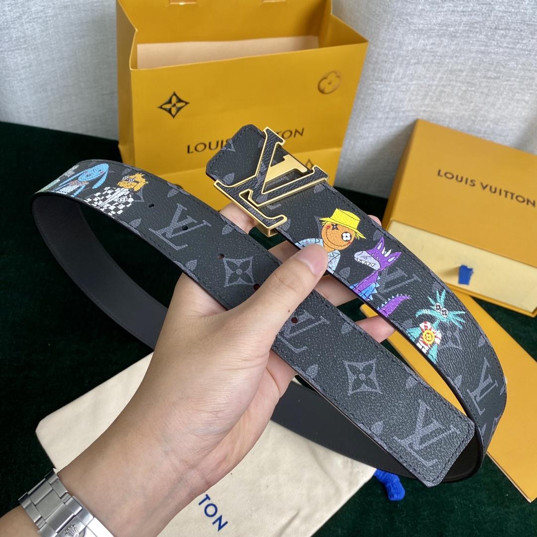 Louis Vuitton Reversible Belt    40mm - DopestKickz