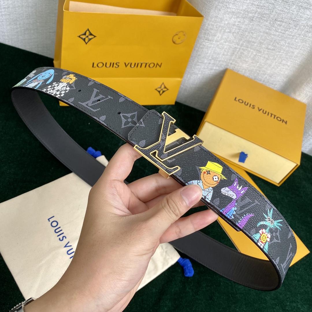 Louis Vuitton Reversible Belt    40mm - DopestKickz