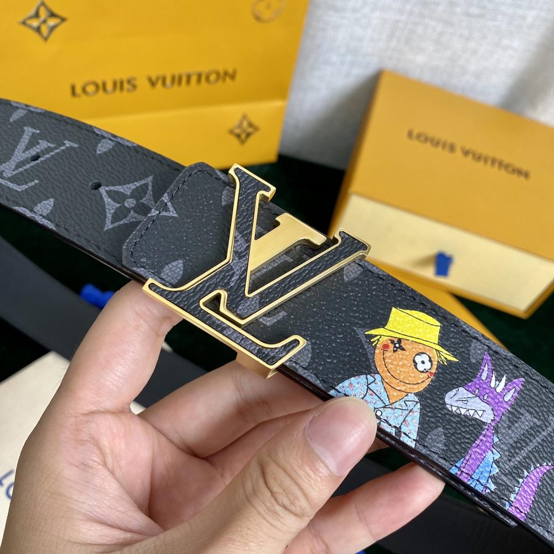 Louis Vuitton Reversible Belt    40mm - DopestKickz