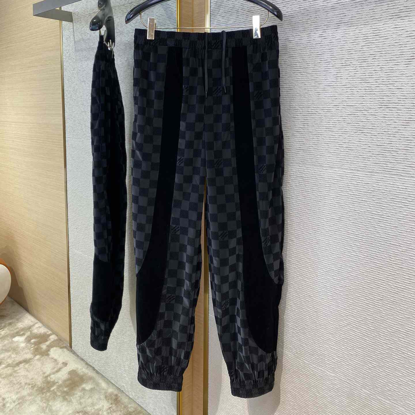 Louis Vuitton Flocked Damier Technical Track Pants   1AHCDQ - DopestKickz