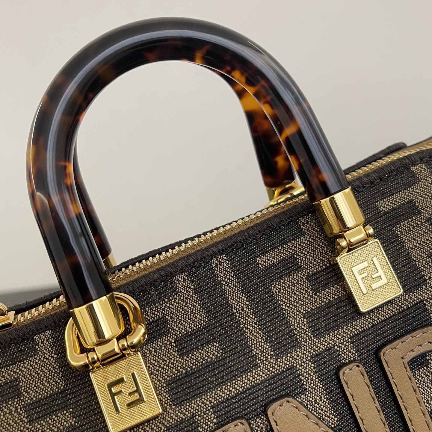 Fendi By The Way Tote Bag （17.5x18x8cm） - DopestKickz