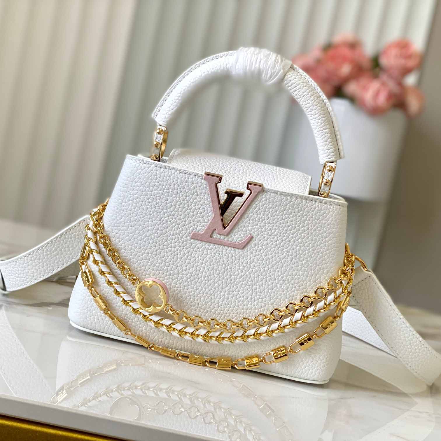 Louis Vuitton Capucines BB   M12279 - DopestKickz