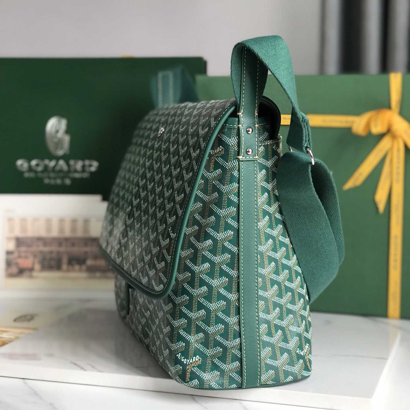 Goyard Capetien MM Messenger Bag   - DopestKickz