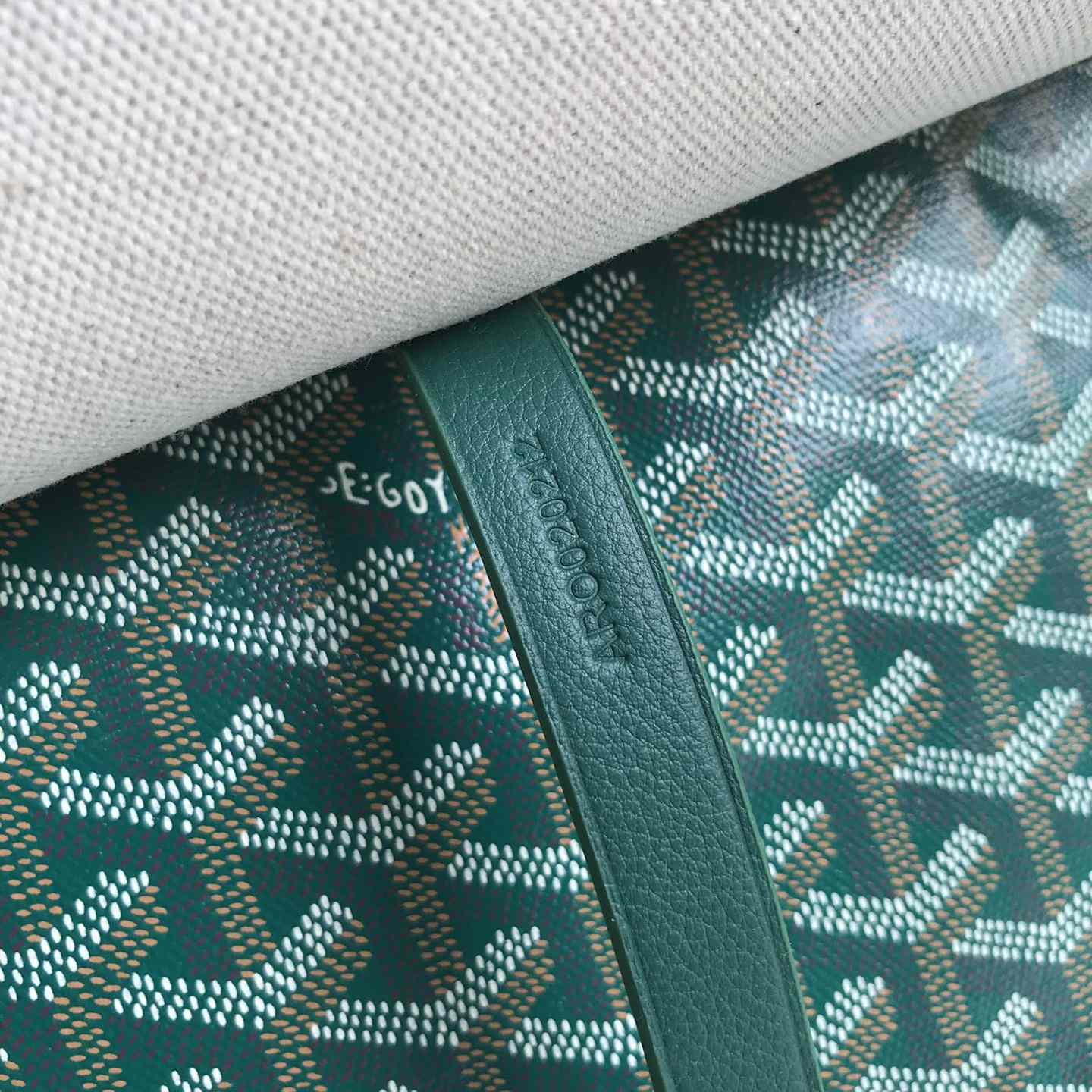 Goyard Capetien MM Messenger Bag   - DopestKickz