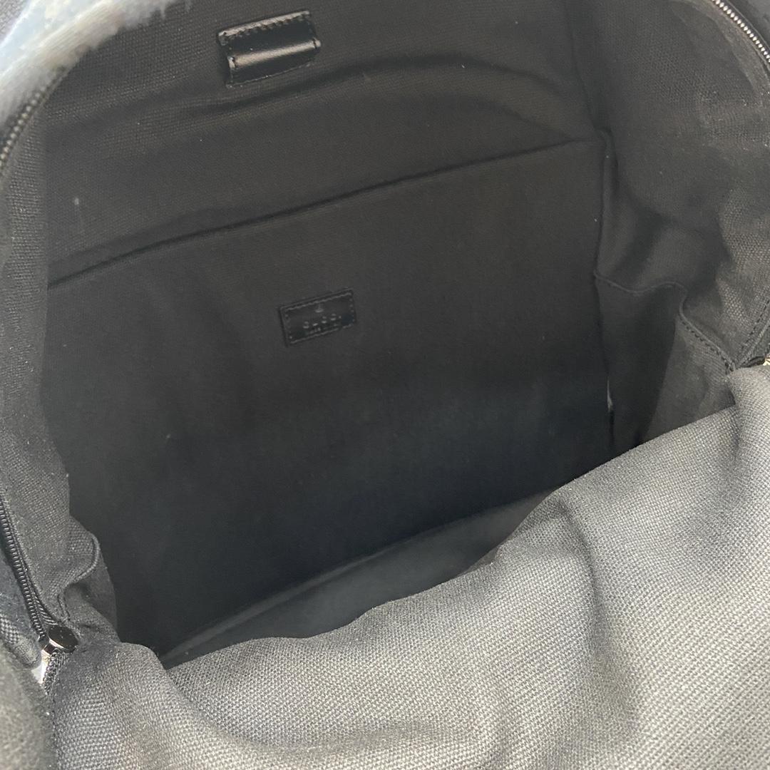 Gucci Medium GG Backpack With Web - DopestKickz