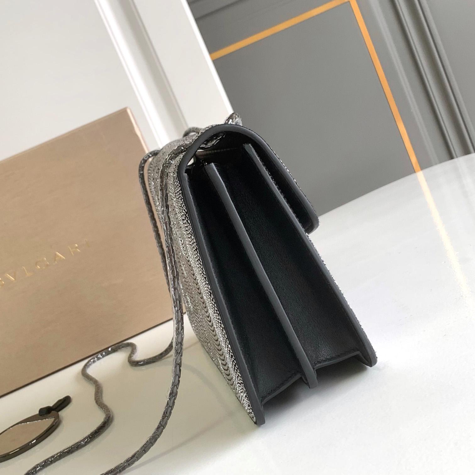 Bvlgari Serpenti Forever Shoulder Bag  25X16.5X8cm - DopestKickz