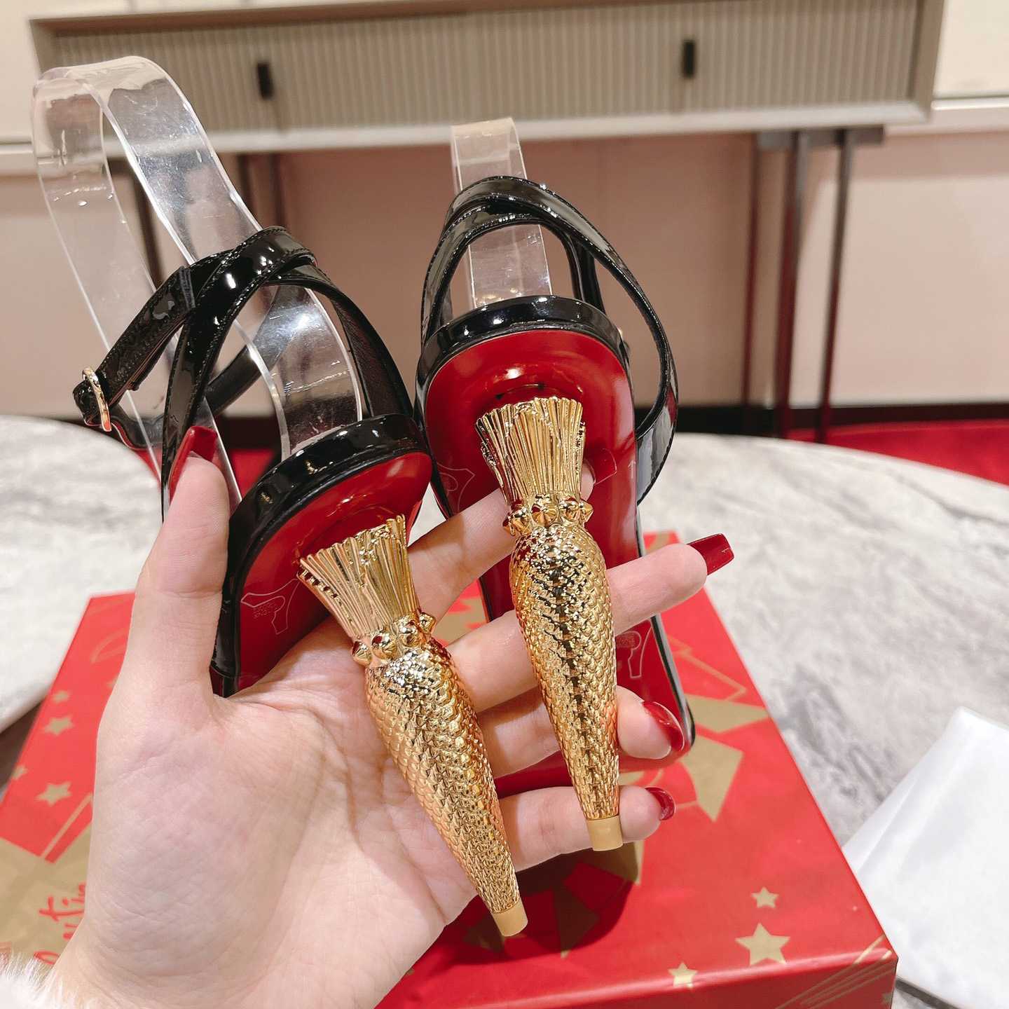 Christian Louboutin Patent Galva Lipqueen 100 Sandals - DopestKickz