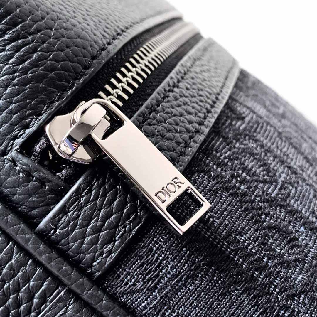 Dior Rider 2.0 Sling Bag  - DopestKickz