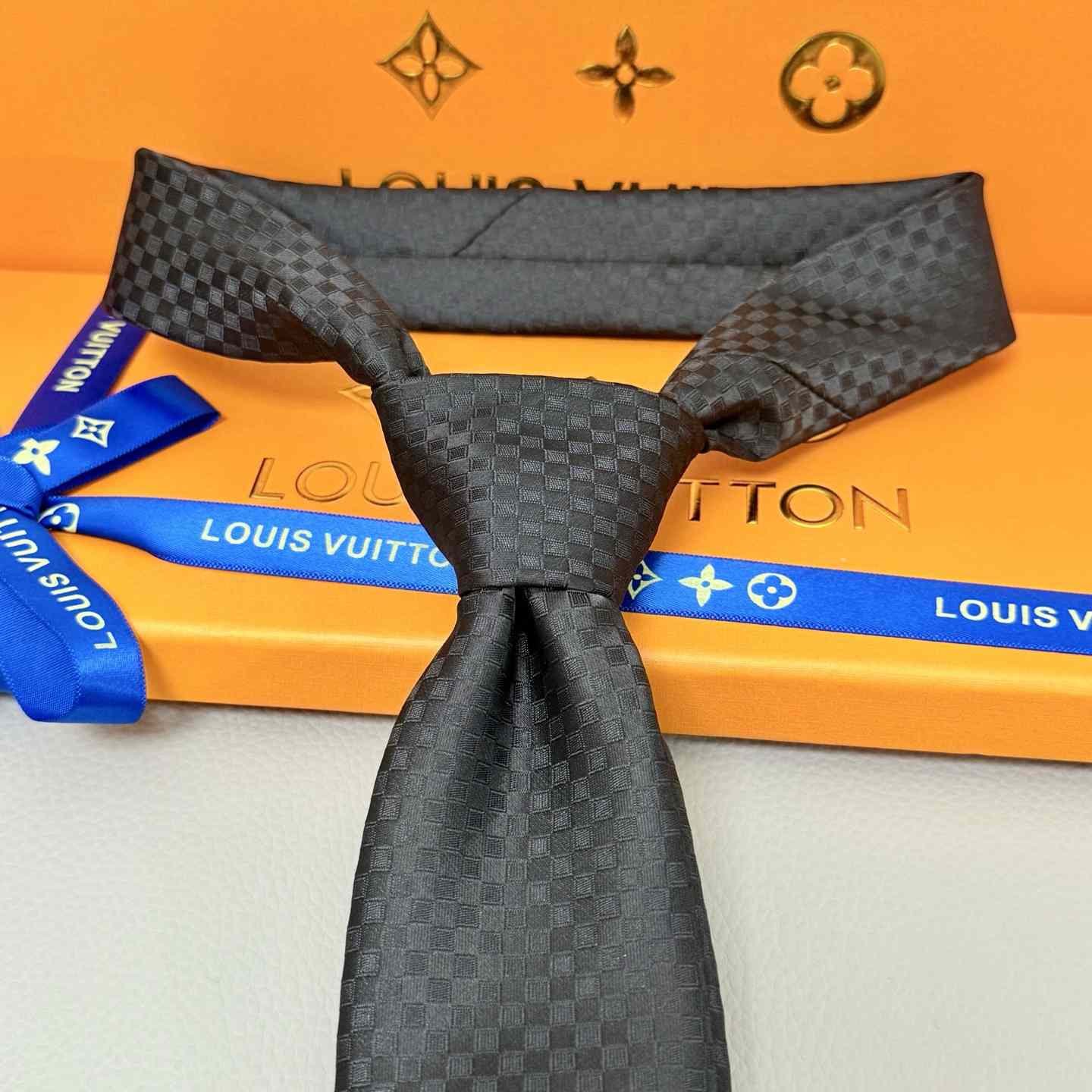 Louis Vuitton Damier Classique Tie - DopestKickz