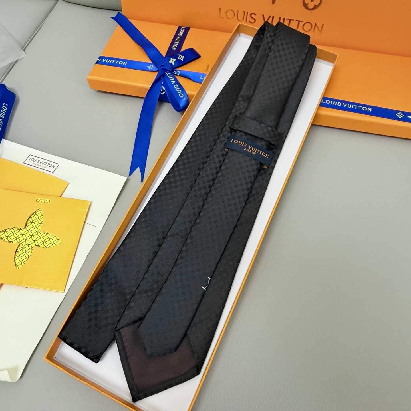 Louis Vuitton Damier Classique Tie - DopestKickz