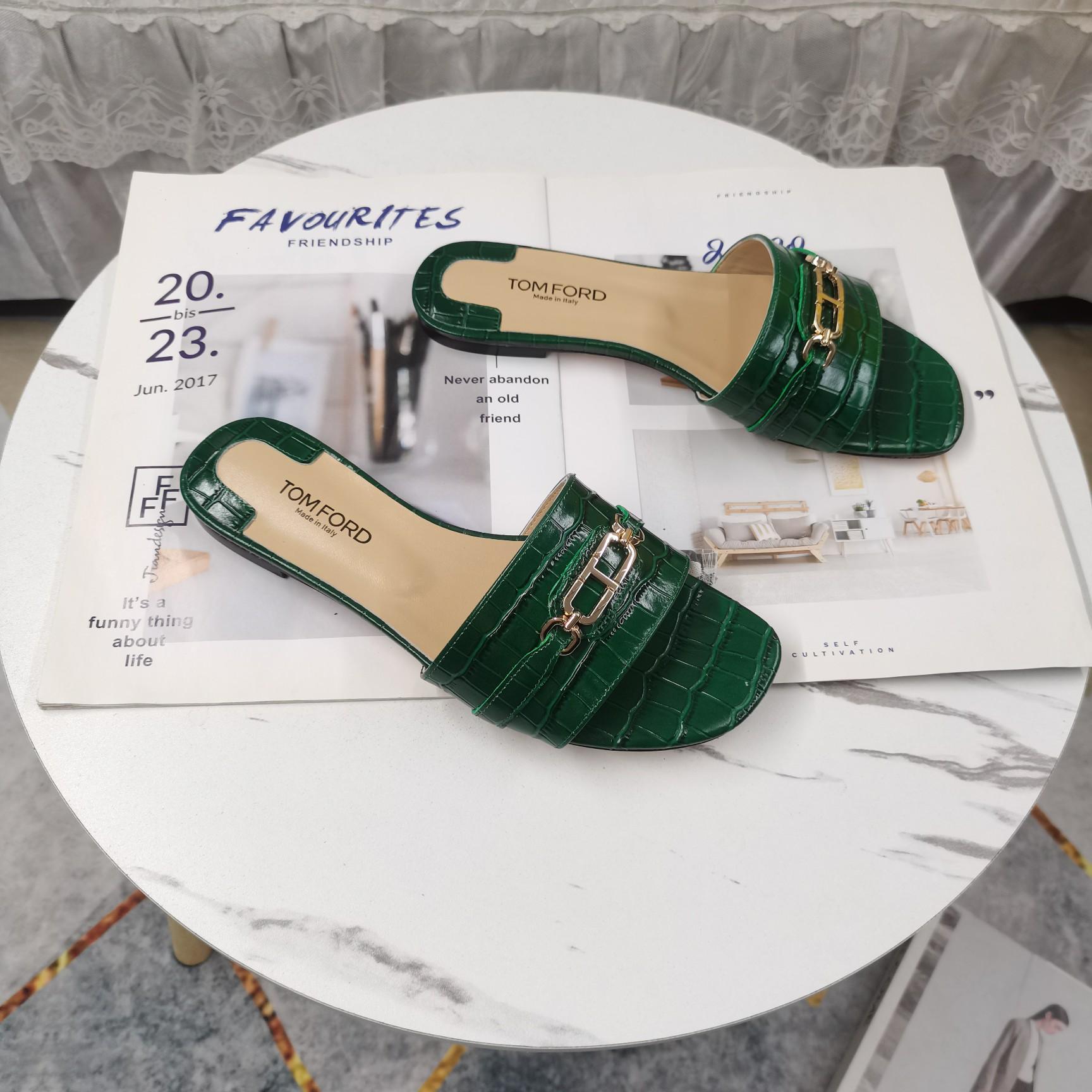 Tom Ford Whitney Slides - DopestKickz