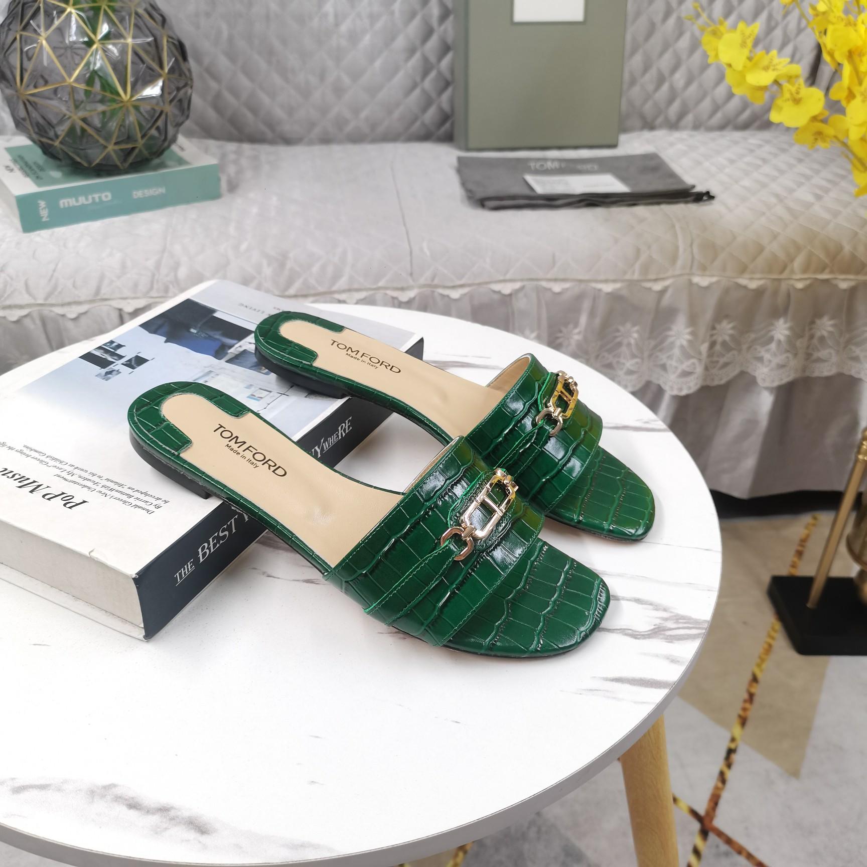 Tom Ford Whitney Slides - DopestKickz