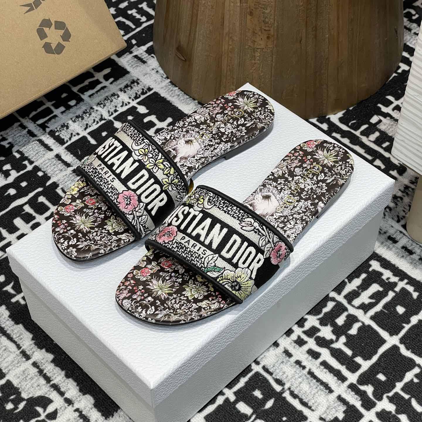 Dior Dway Slide  - DopestKickz