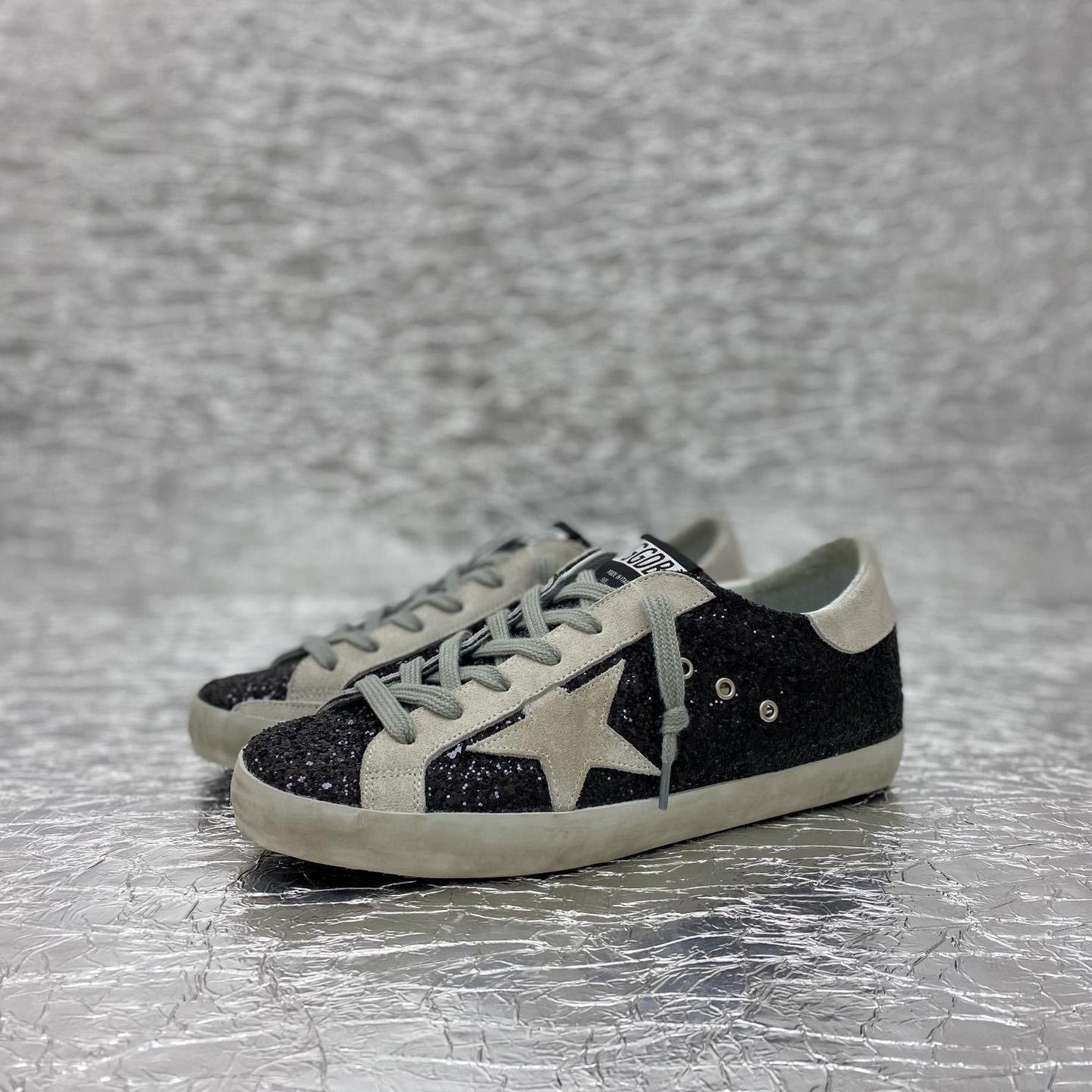 Golden Goose Sneakers - DopestKickz