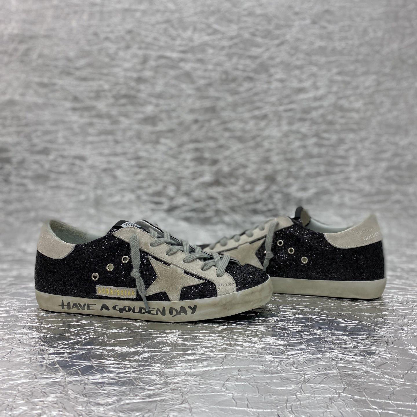 Golden Goose Sneakers - DopestKickz