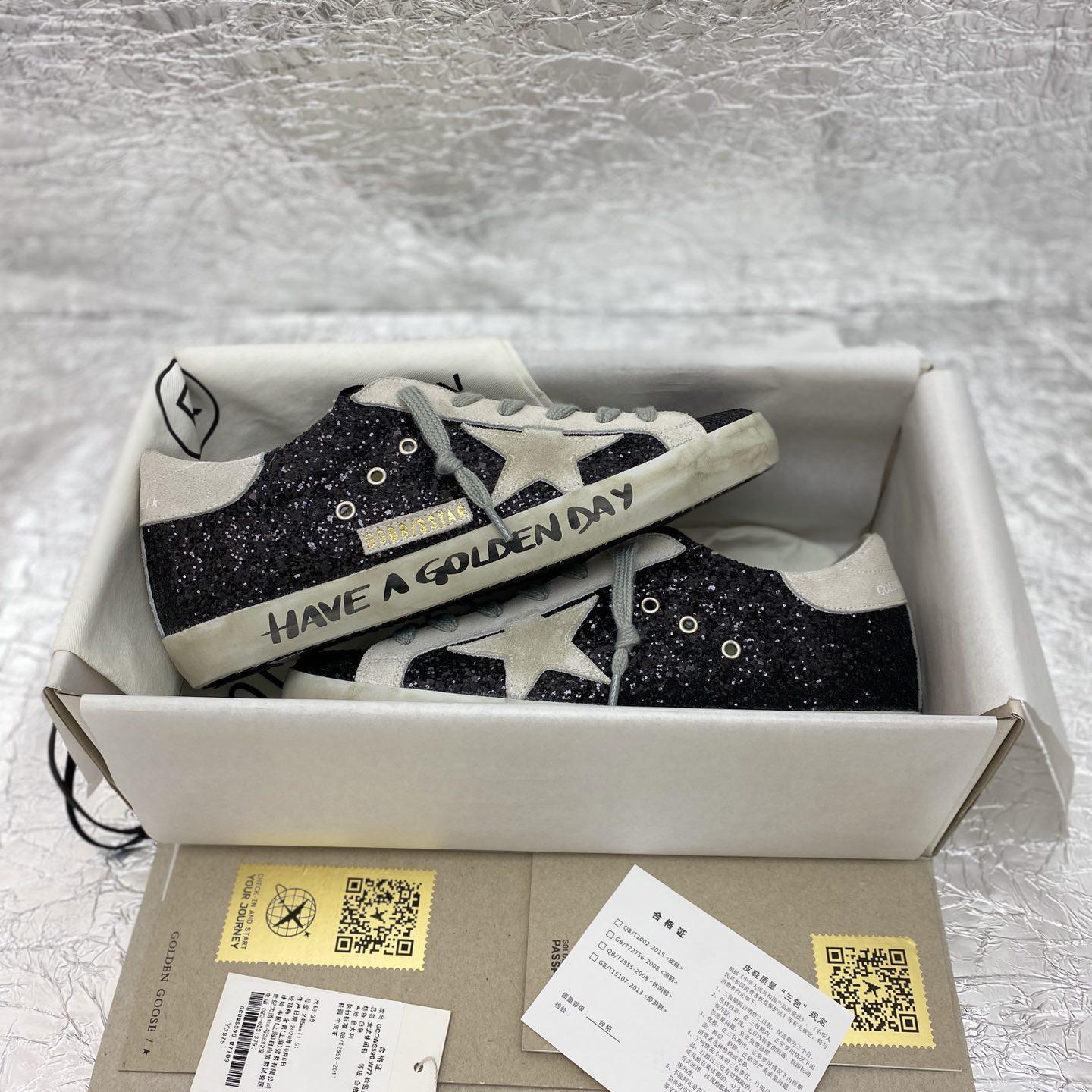 Golden Goose Sneakers - DopestKickz