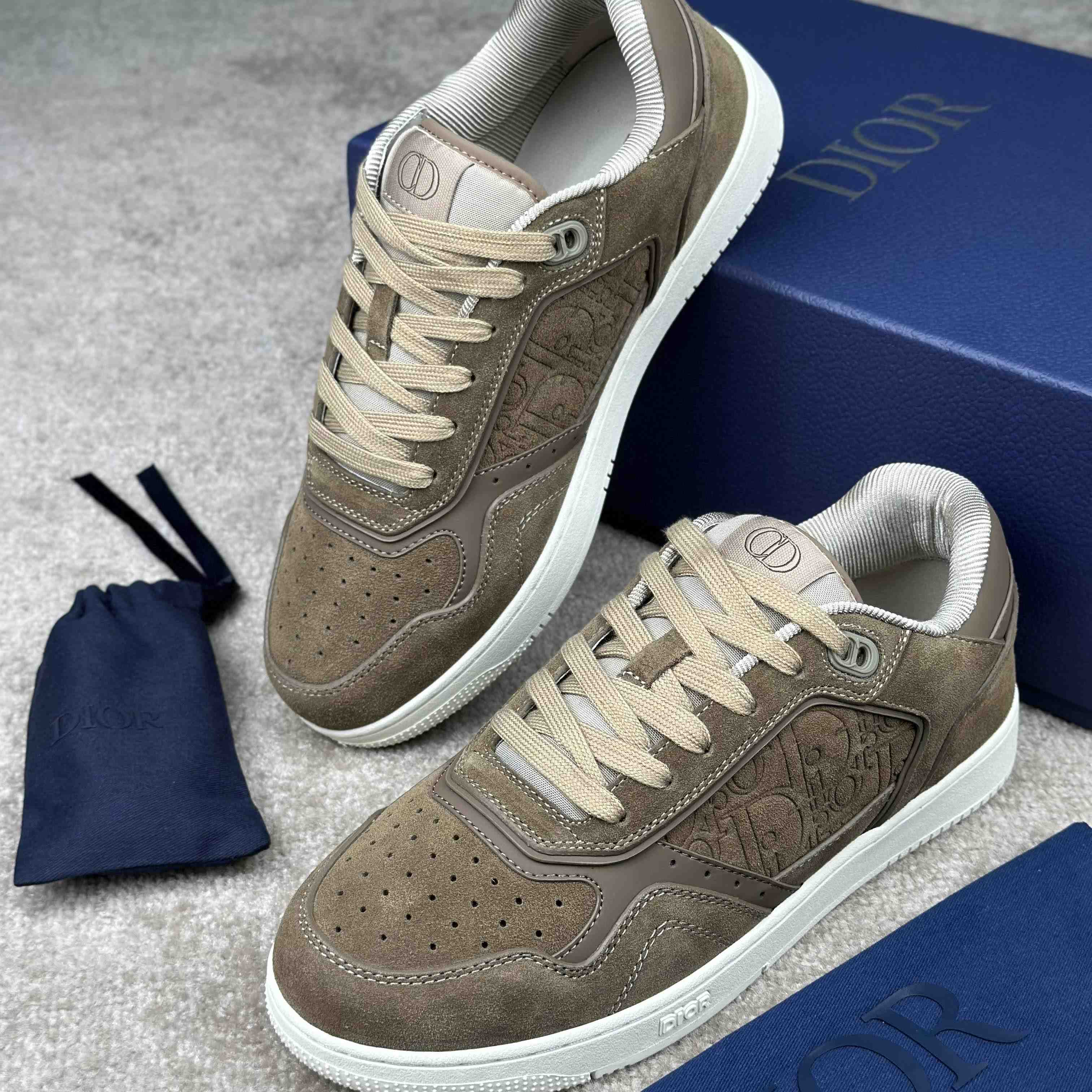 Dior B27 Low-Top Sneaker  - DopestKickz