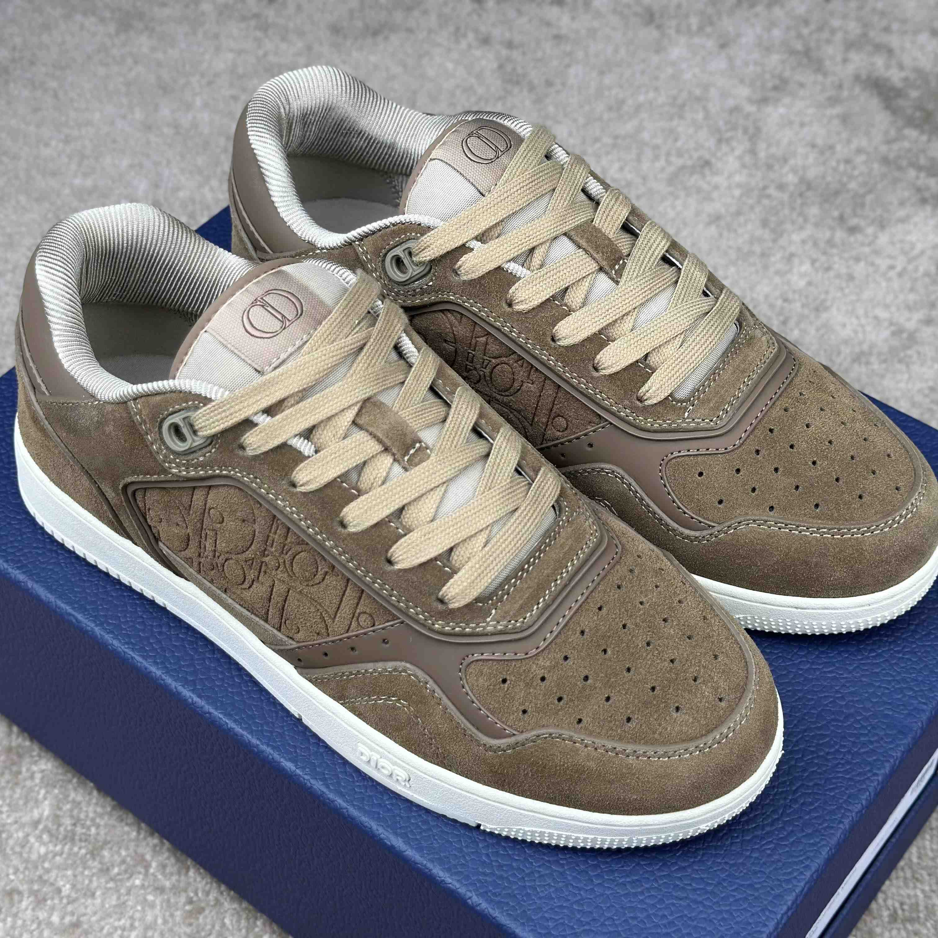 Dior B27 Low-Top Sneaker  - DopestKickz