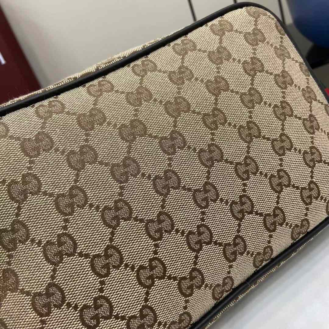 Gucci GG Canvas Small Crossbody Bag - DopestKickz
