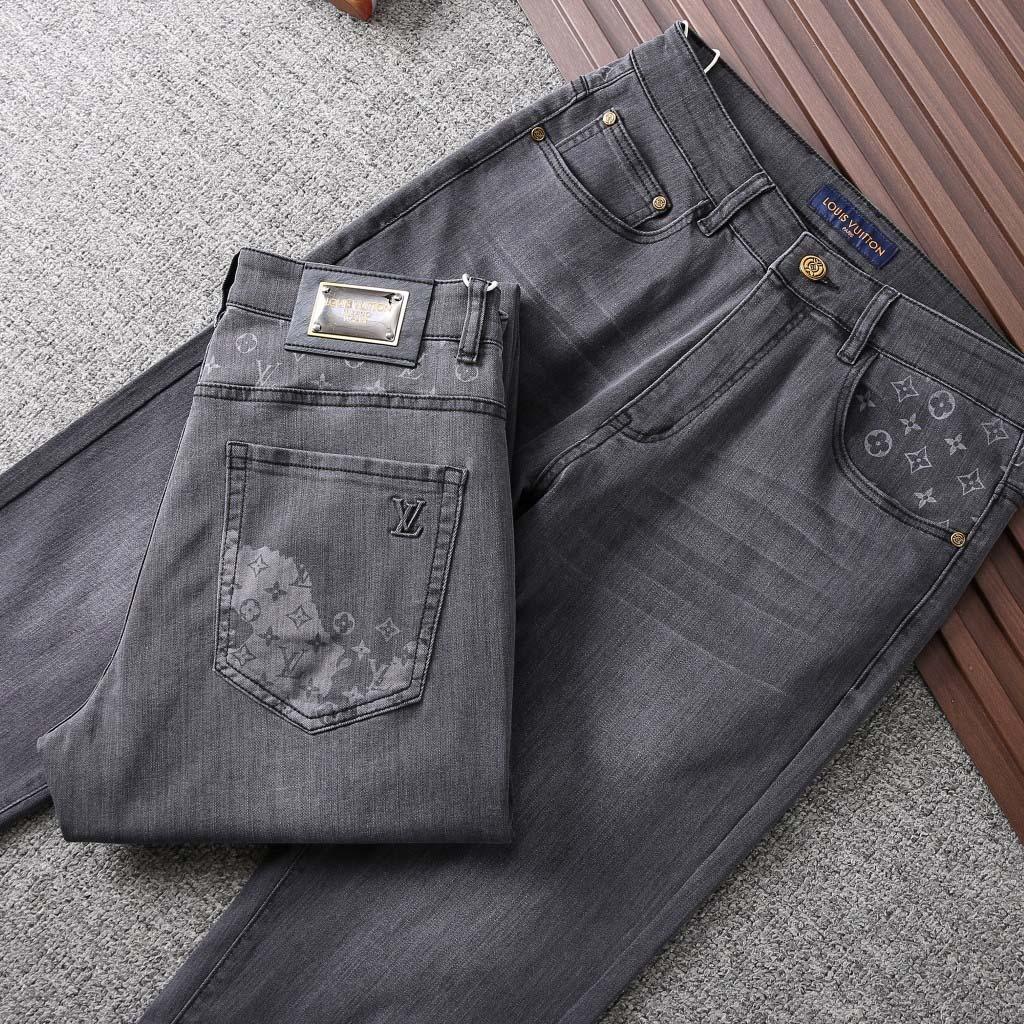 Louis Vuitton Jeans - DopestKickz