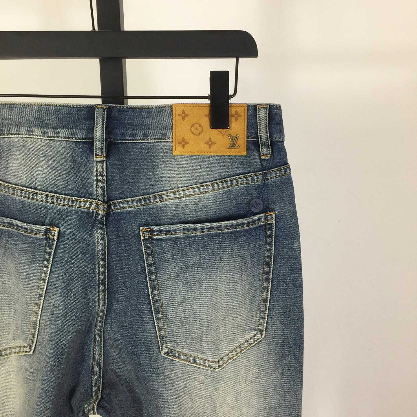 Louis Vuitton Jeans - DopestKickz