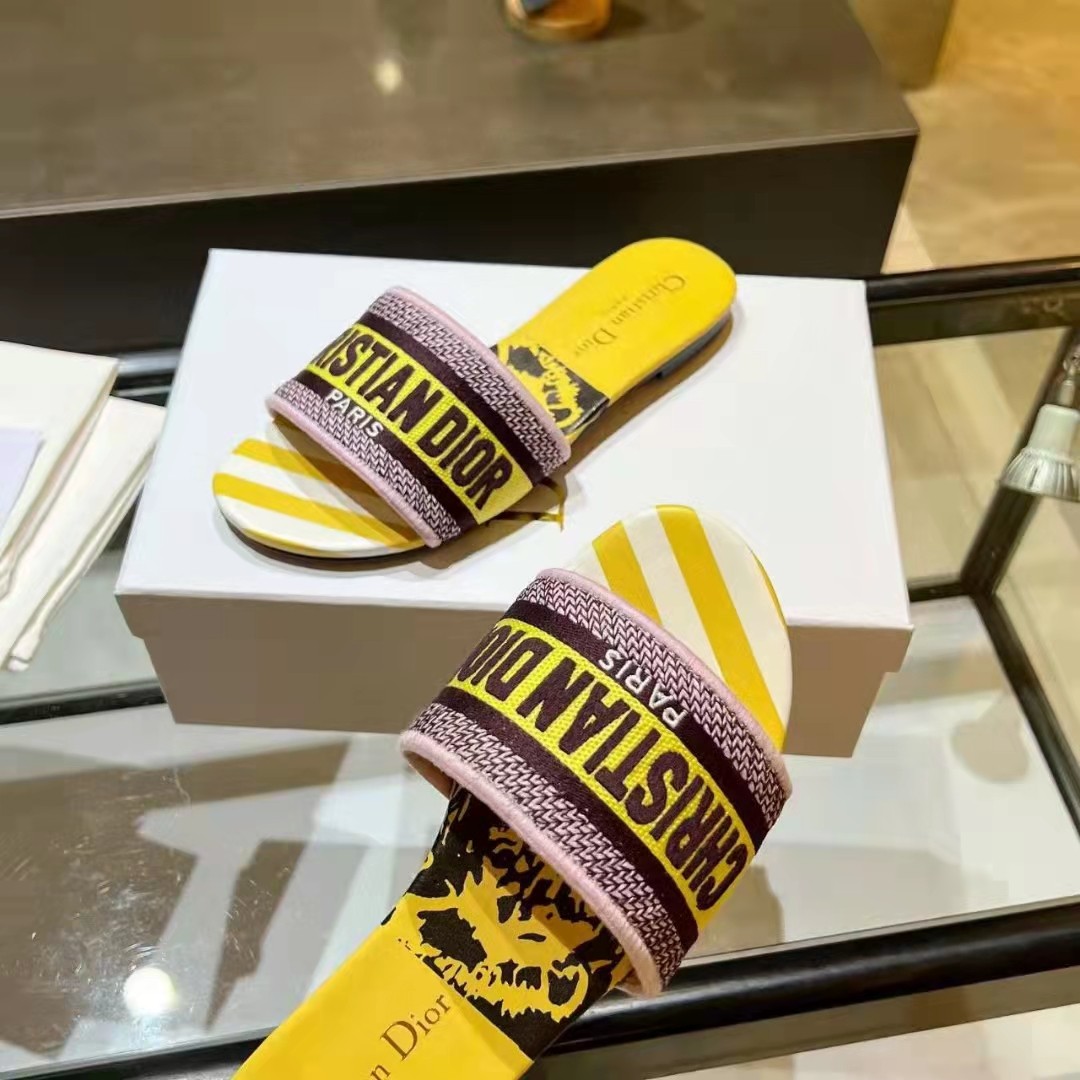 Dior Dway Slide  - DopestKickz