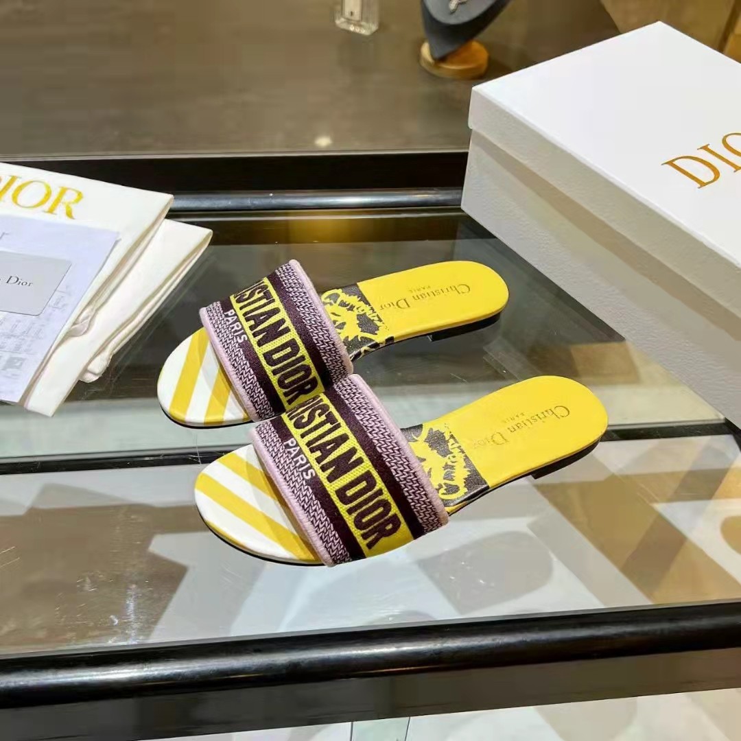 Dior Dway Slide  - DopestKickz