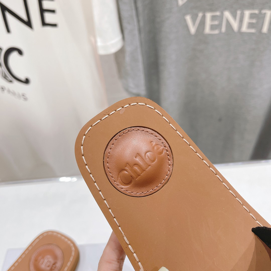 Chloe Woody Cloth Mules - DopestKickz