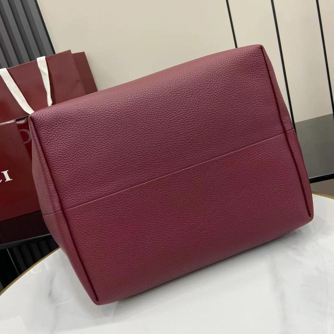 Gucci Totissima Large Reversible Tote Bag - DopestKickz