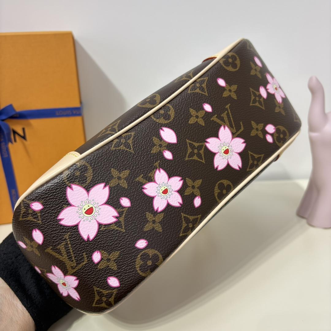 Louis Vuitton LV x TM Boulogne PM  M13265 - DopestKickz