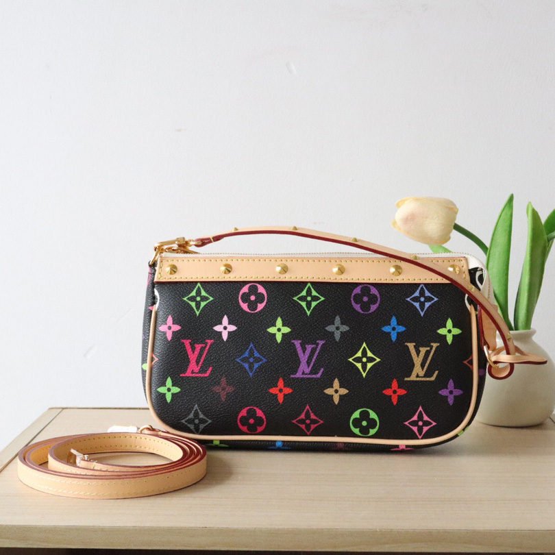  Louis Vuitton Pouch Pochette  22*13cm   M92649 - DopestKickz