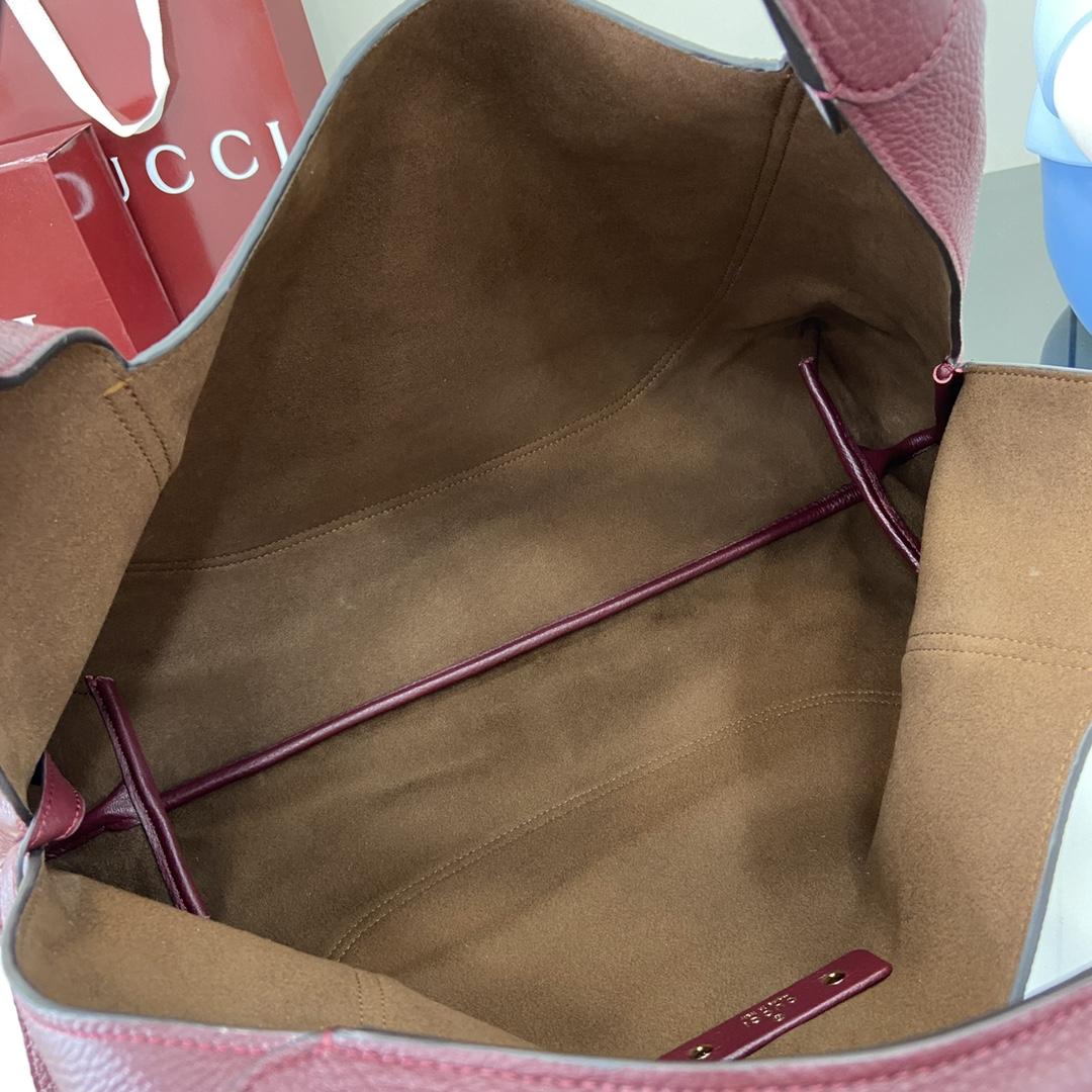 Gucci Softbit Maxi Shoulder Bag - DopestKickz