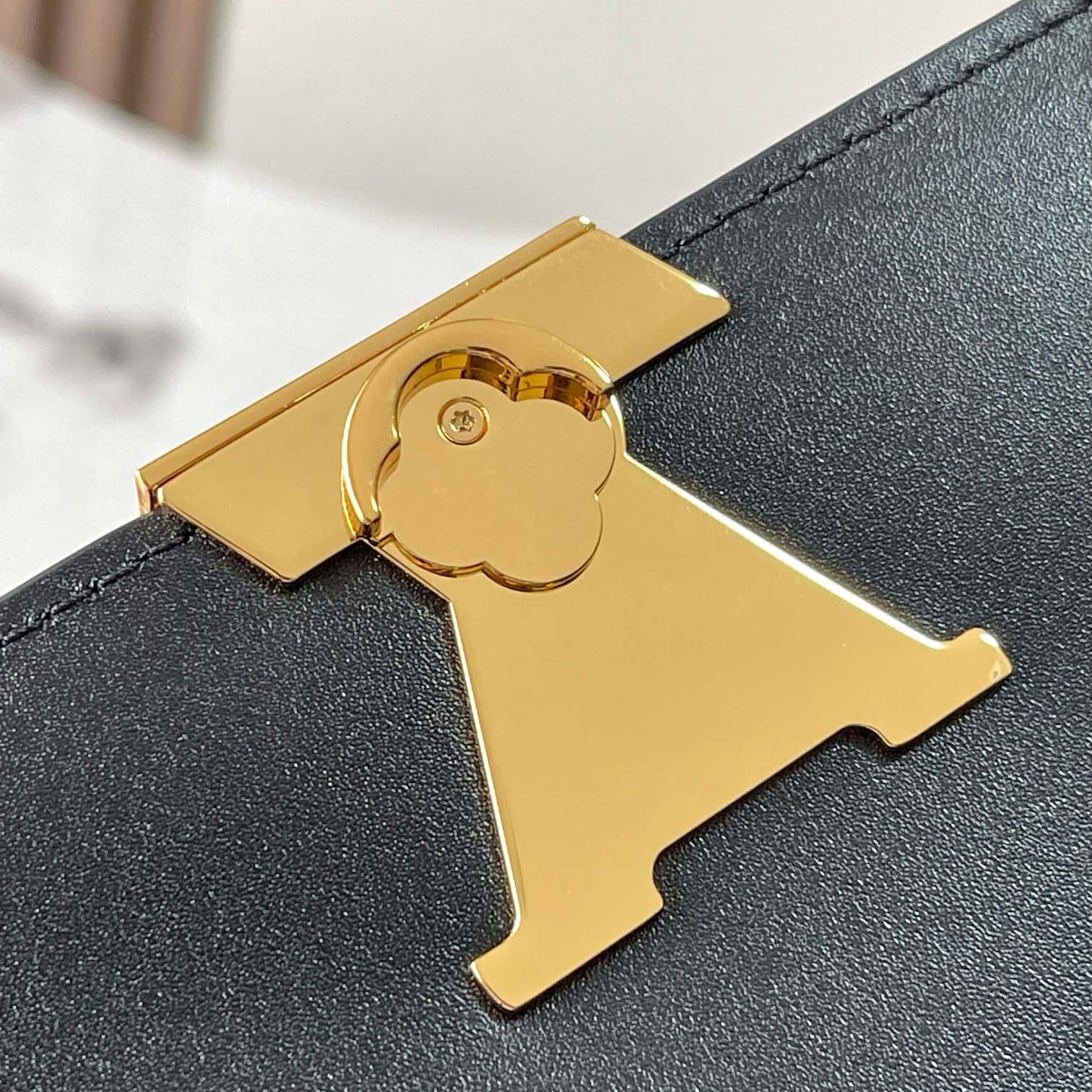 Louis Vuitton Wallet On Chain Capucines   M12143 - DopestKickz