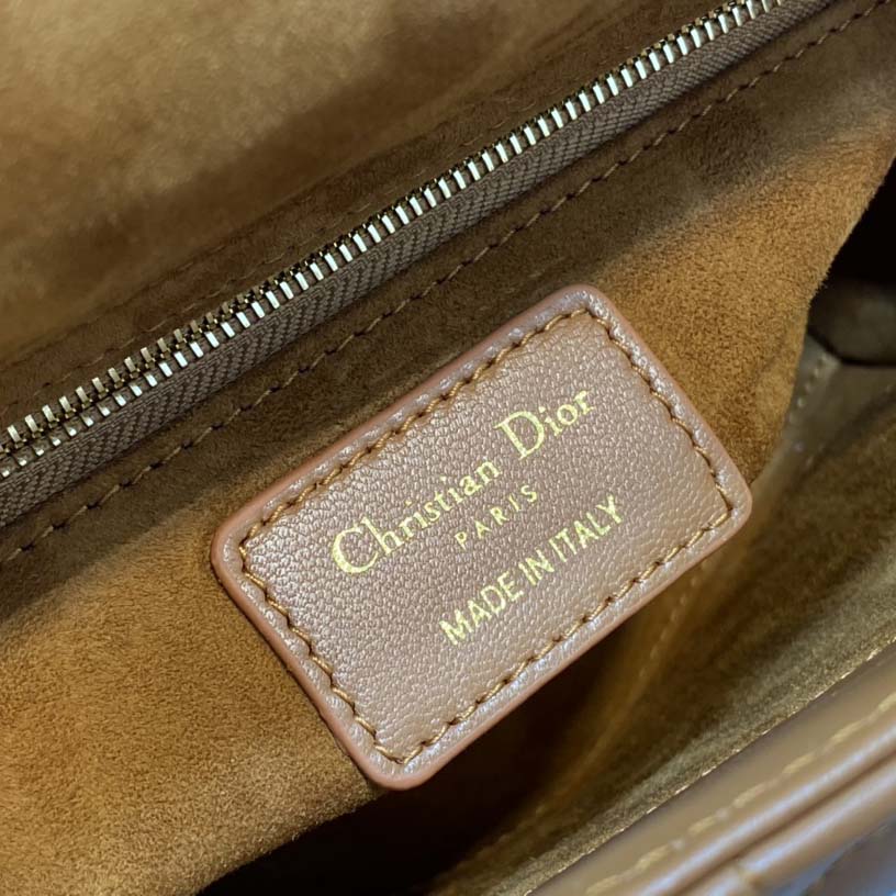 Dior Lady Dior Bag    20cm - DopestKickz